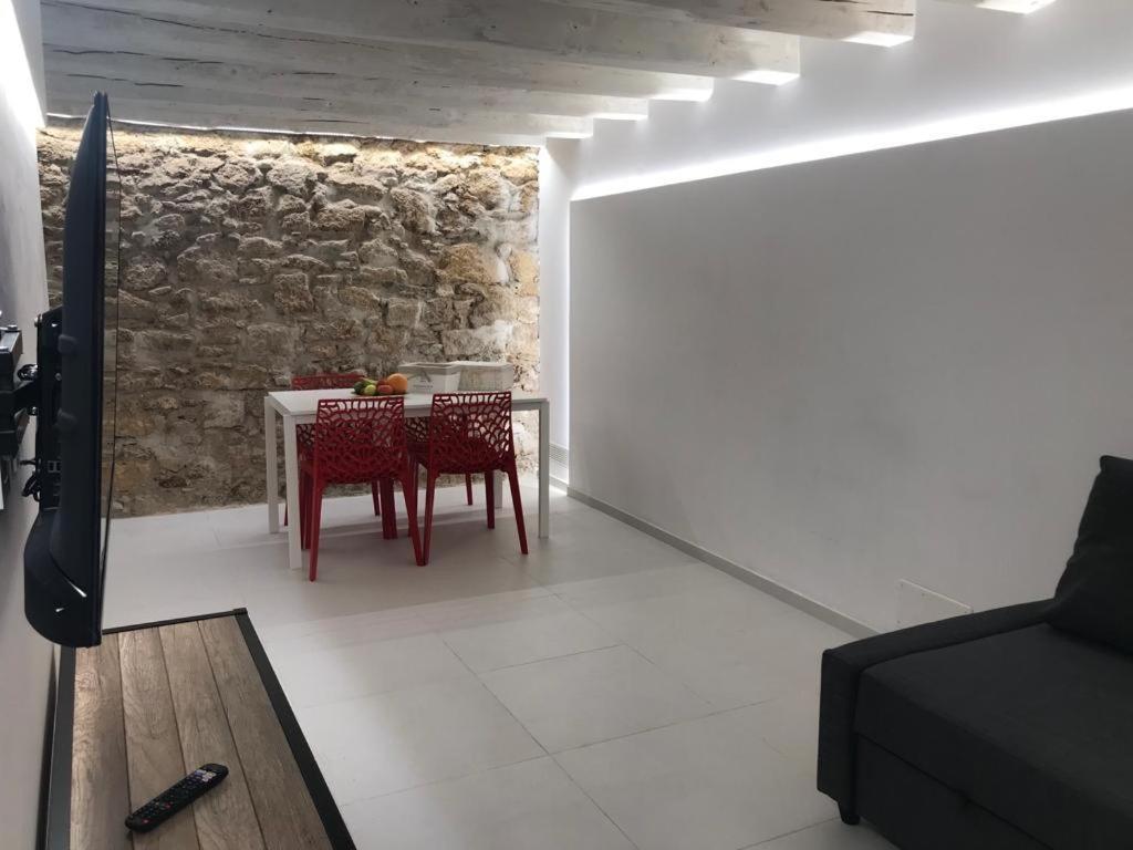 Il Vicoletto Luxury Apartments 奥古斯塔 外观 照片